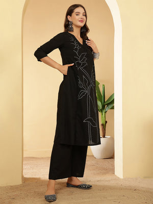 Color_Black