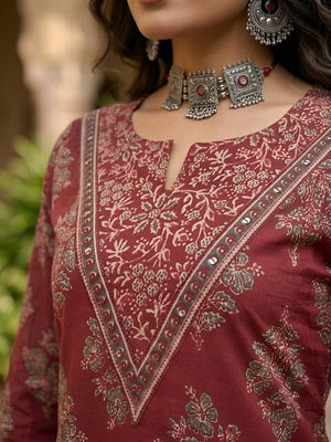 Color_Maroon