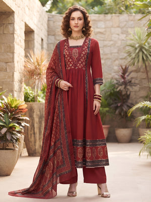 Color_Maroon