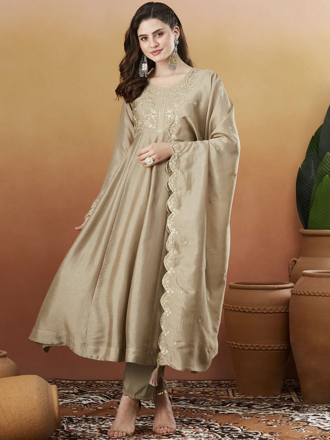 Color_Beige