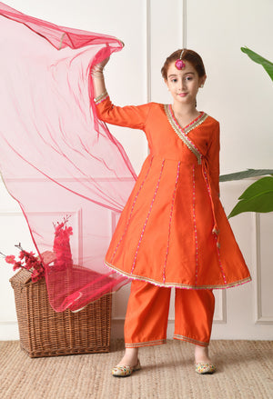 Color_Orange