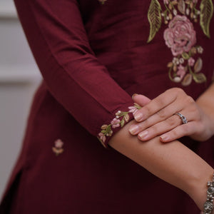 color_Maroon