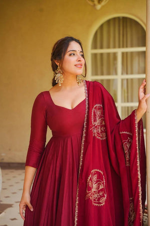 Color_Maroon