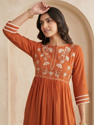 Color_Orange