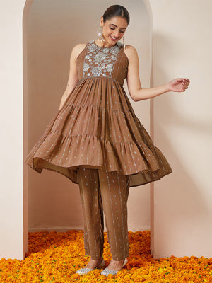 Color_Brown