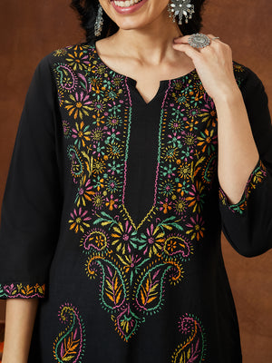 Color_Black