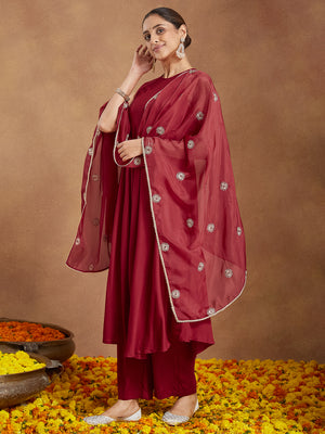 Color_Maroon