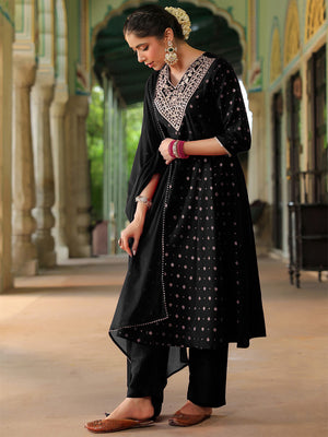 Color_Black