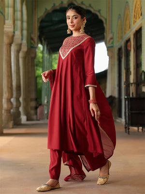 Color_Maroon