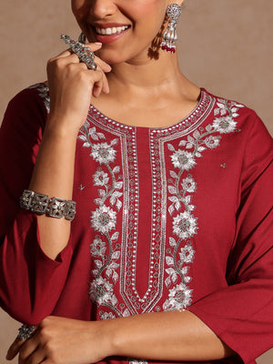 Color_Maroon