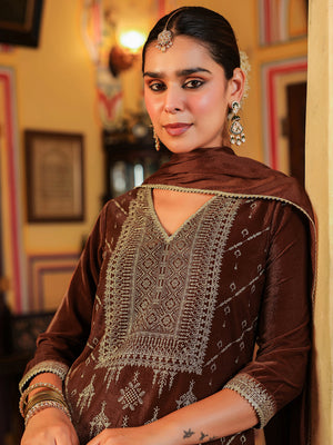Color_Brown