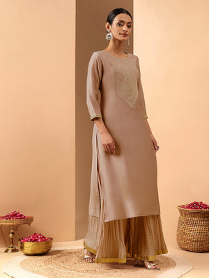 Color_Brown