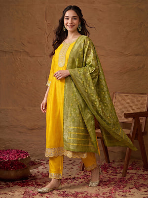 Color_Yellow