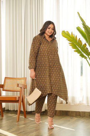 Color_Brown