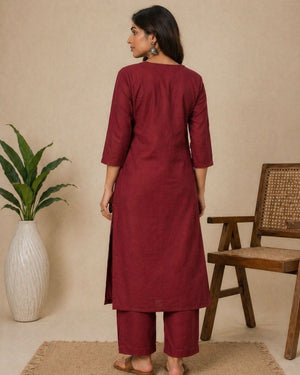 Color_Maroon