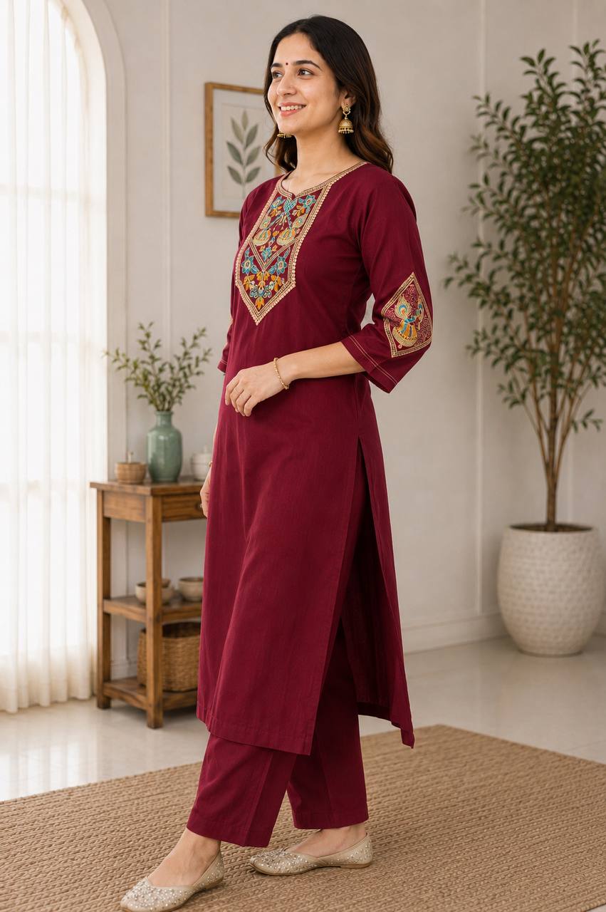 Color_Maroon