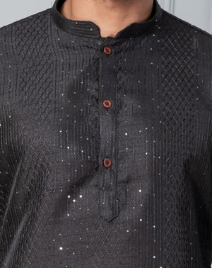 Color_Black