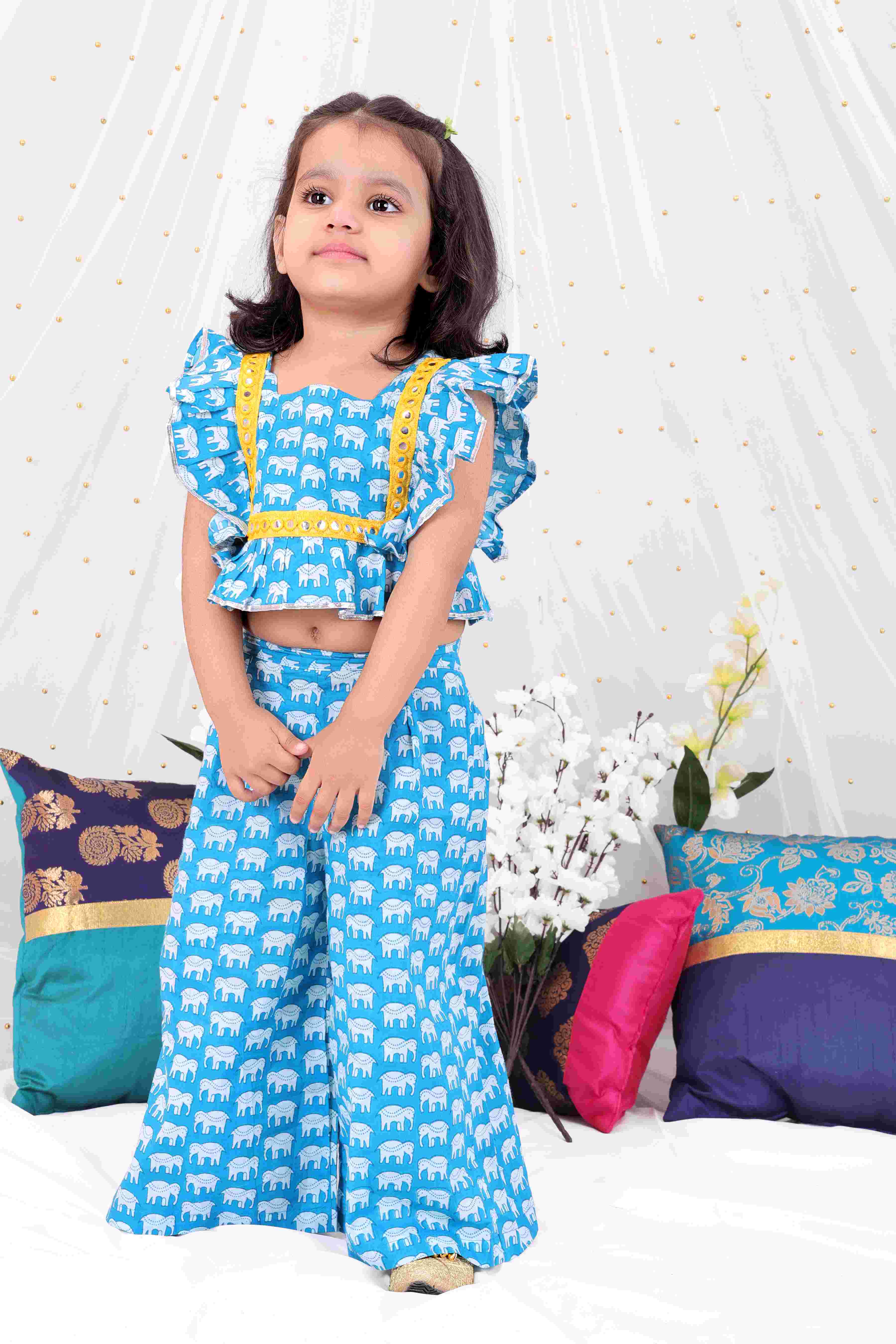 Girl's Elephant Print Plaz