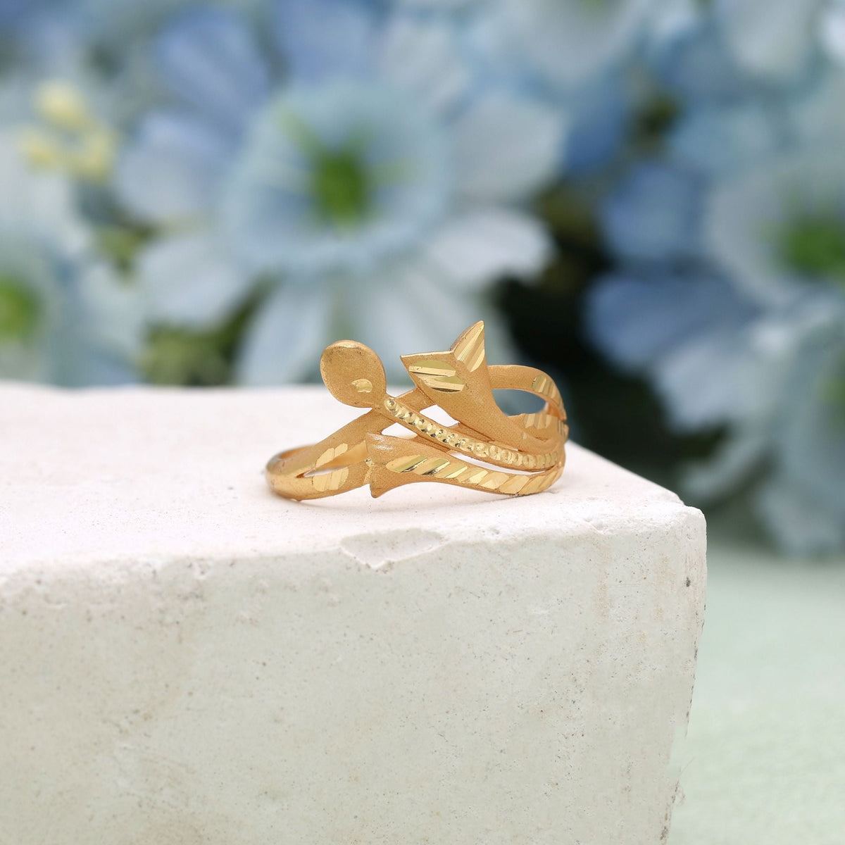 Color_Gold