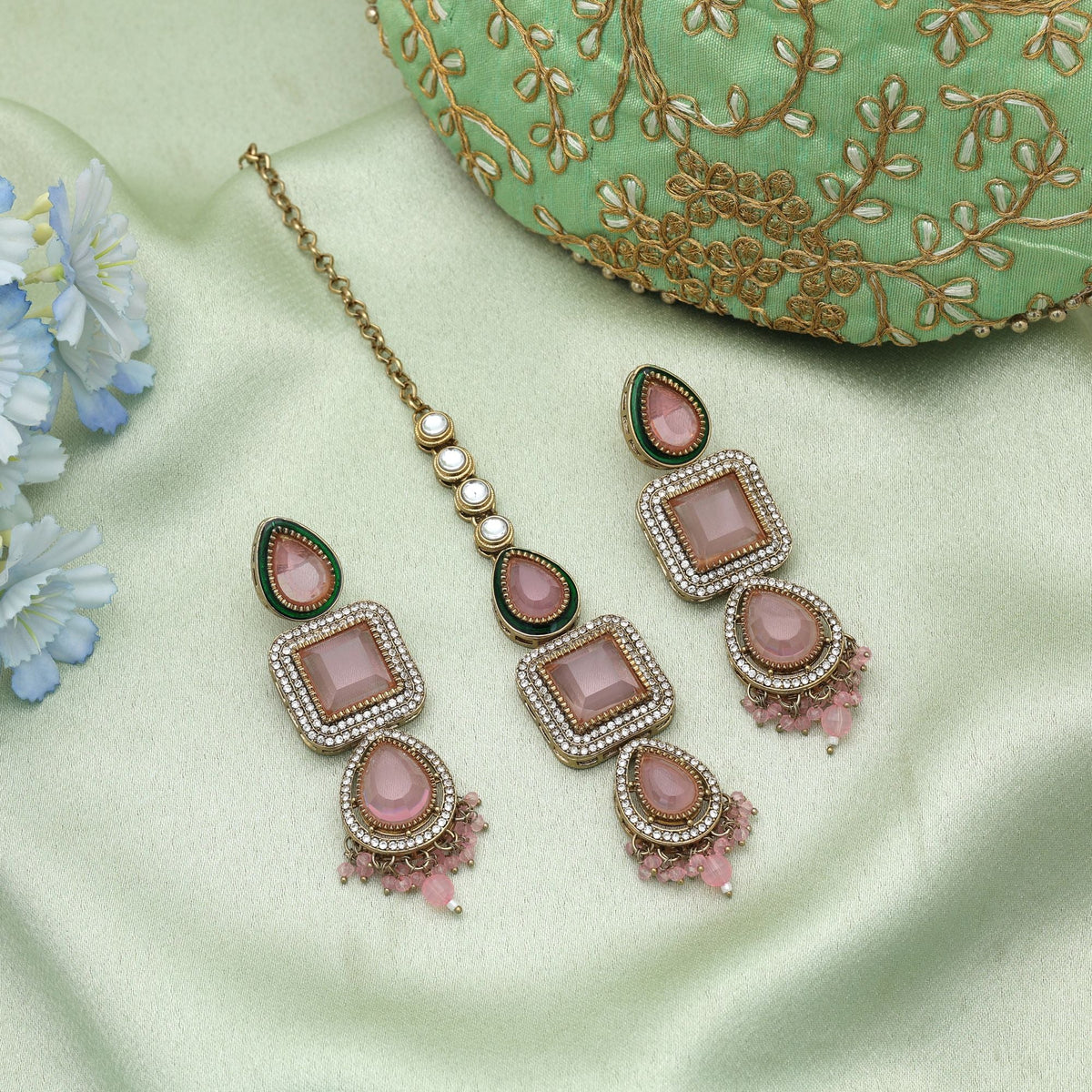 Color_Pink