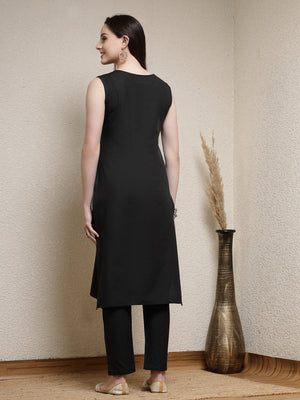 Color_Black