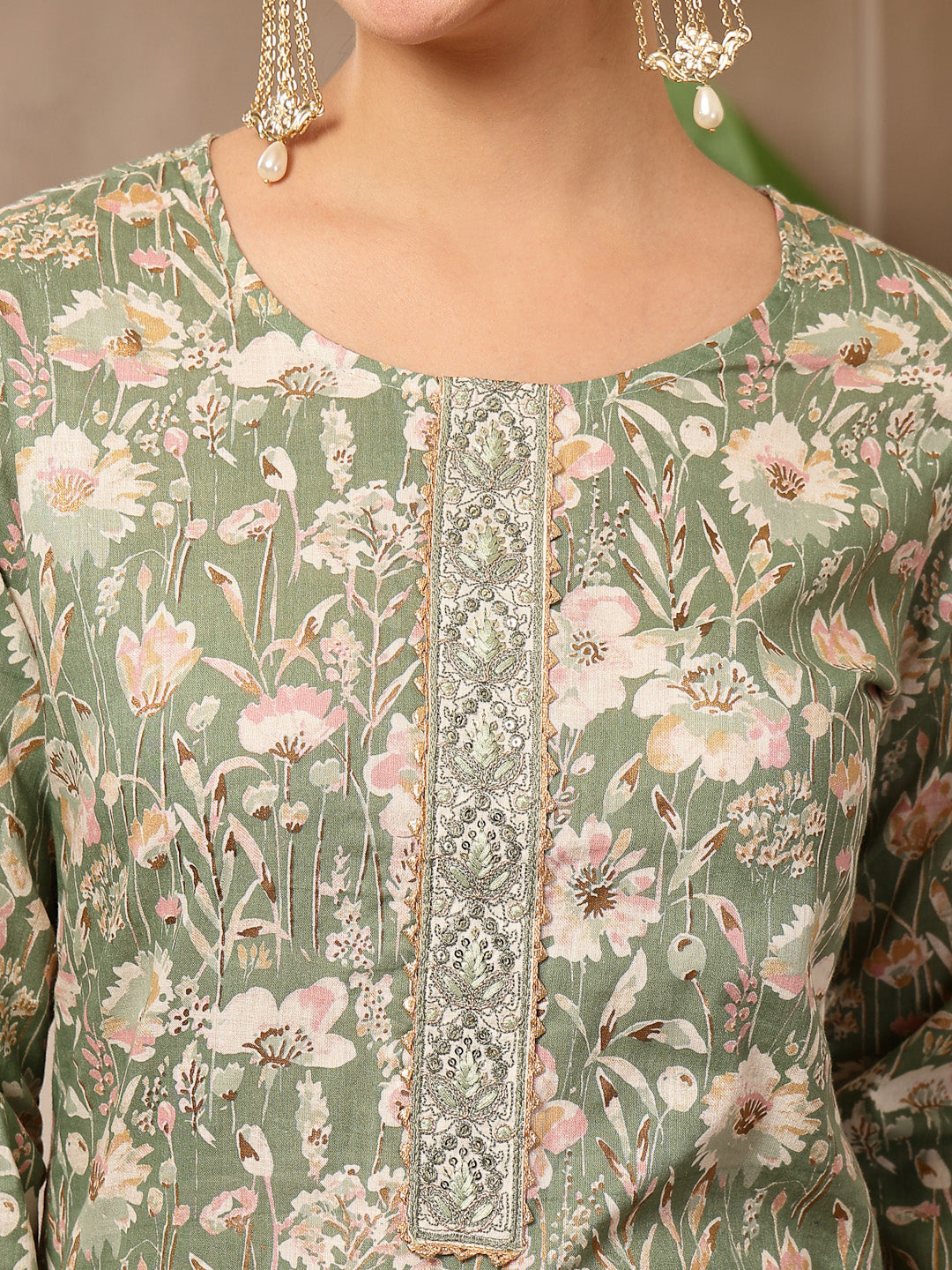 Women's Green Floral Printed Cotton Straight Kurta Pant Dupatta Set