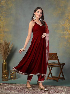 Color_Maroon