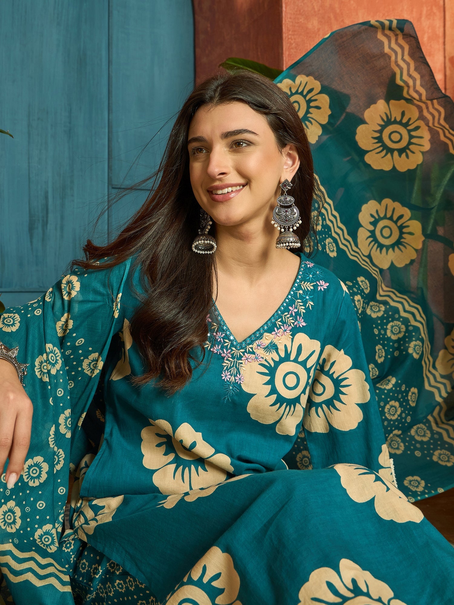 Women's Sky Blue Floral Printed Cotton Straight Kurta Pant Dupatta Set
