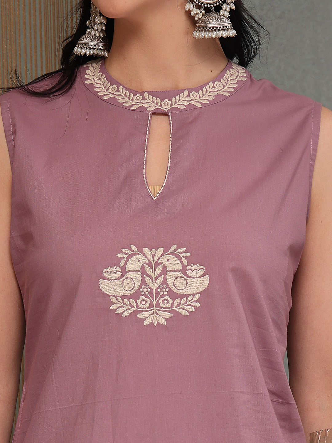 Women's Mauve Solid & Embroidered Cotton A-Line Kurta Pant Set