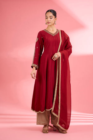 Color_Maroon