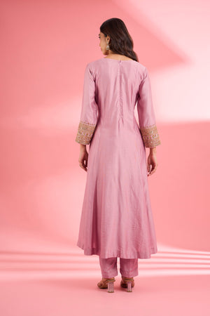 Color_Pink