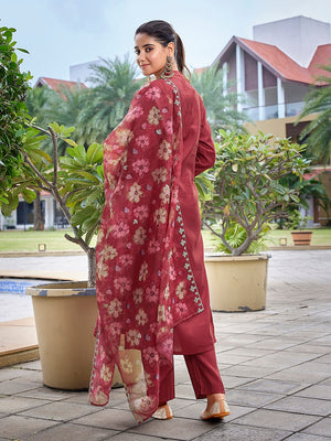 Color_Maroon