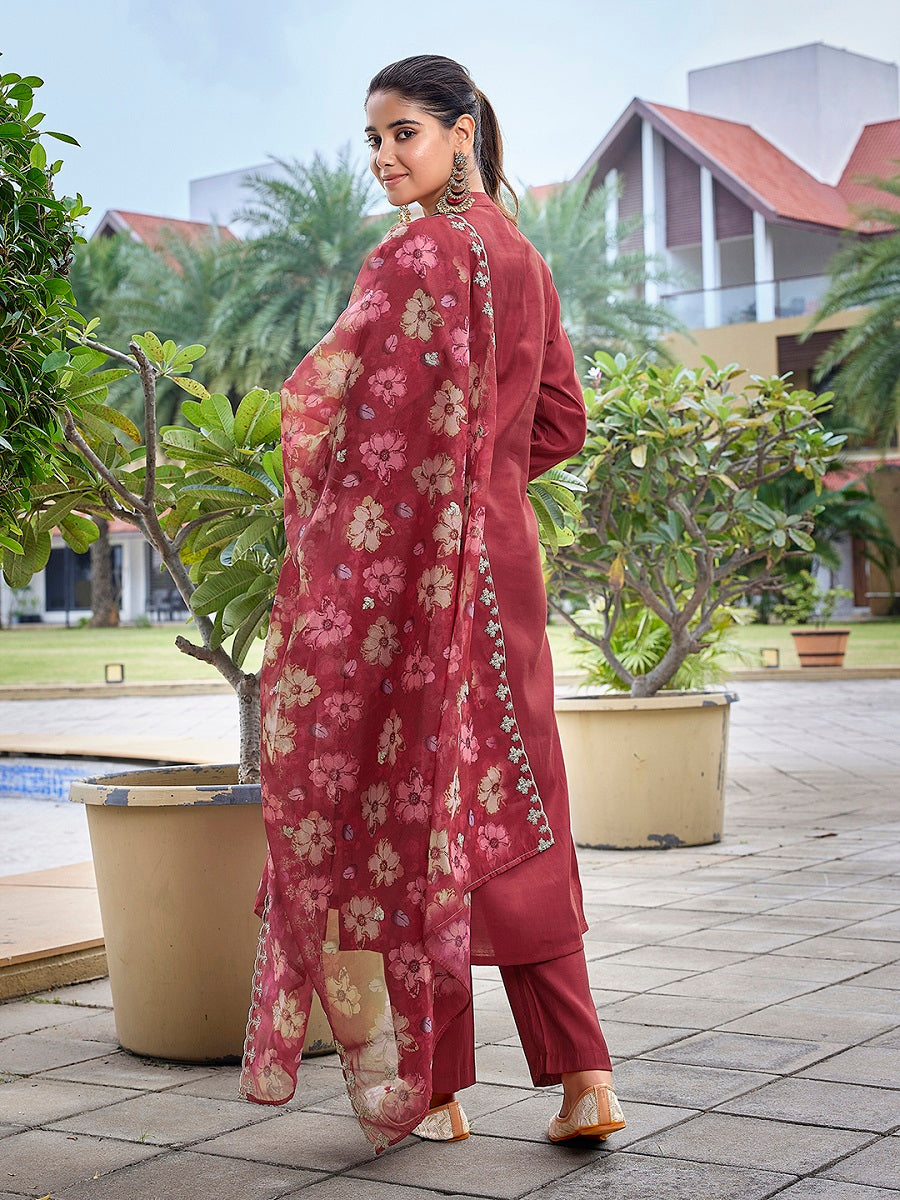 Color_Maroon