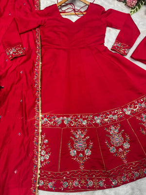 Color_Red