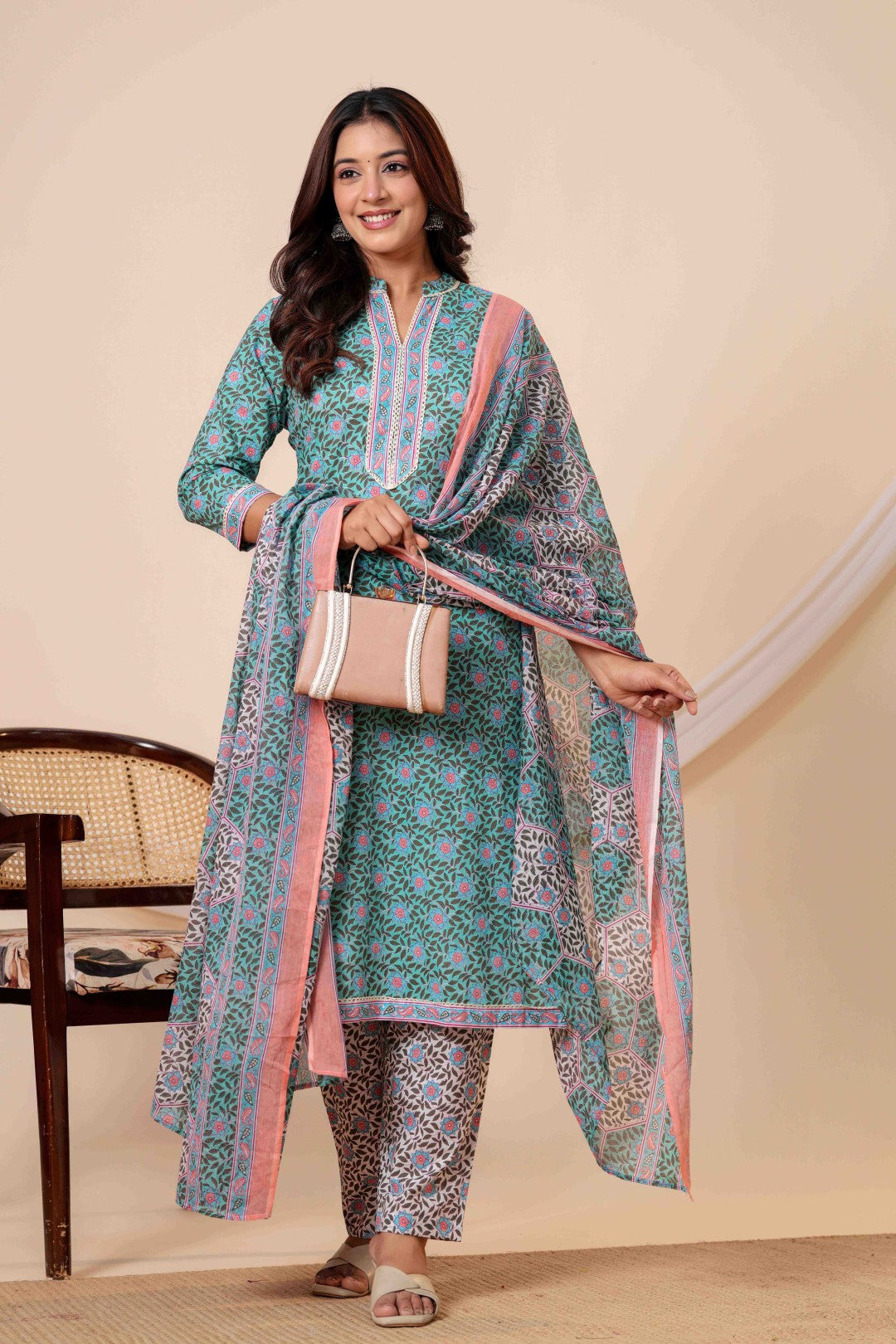 Women's Blue Straight Printed Cotton Kurta Pant And Dupatta Set