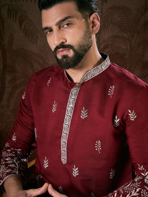 Color_Maroon