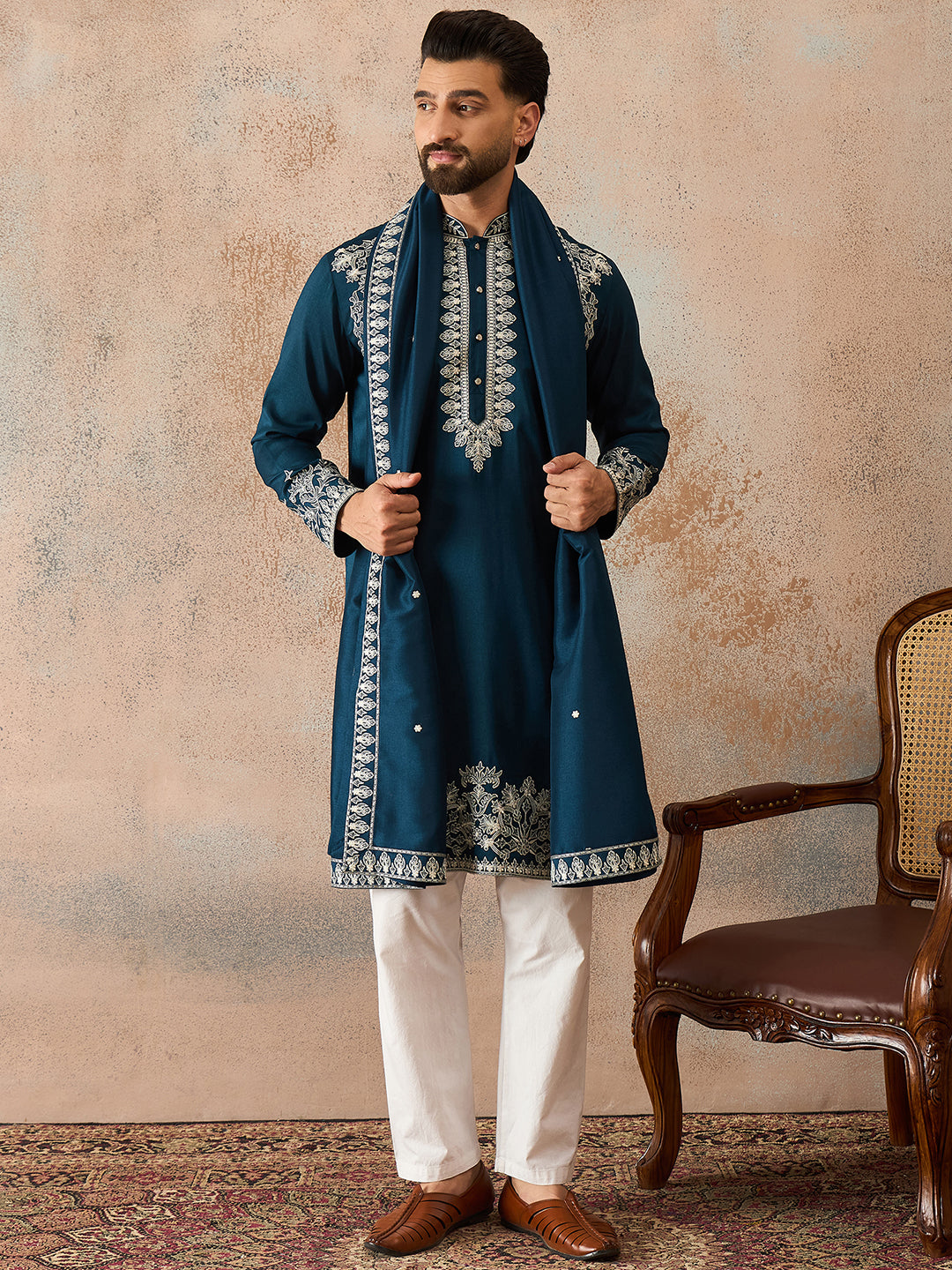 Men's Blue Silk Blend Solid Embroidered Kurta & Trouser With Dupatta