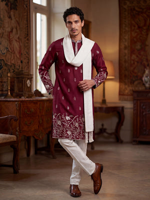 Color_Maroon