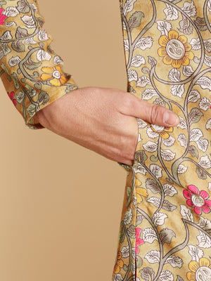 Color_YELLOW