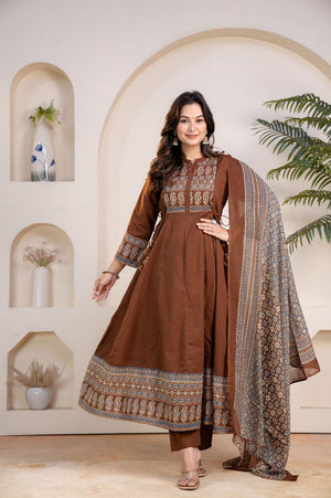 Color_Brown