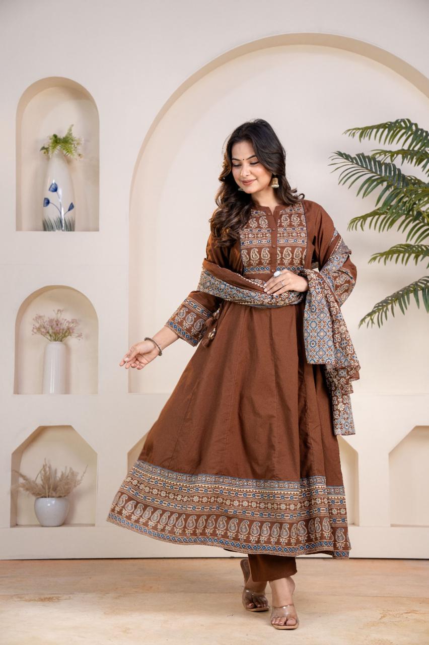 Color_Brown