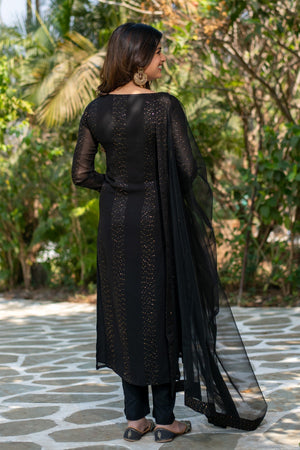 Color_Black