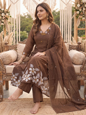 Color_Brown