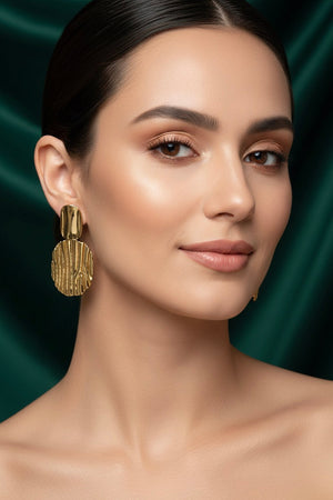 Color_ Gold