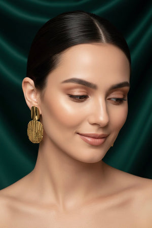 Color_ Gold