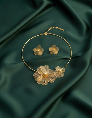 Color_ Gold