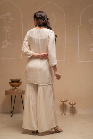 Color_Off White