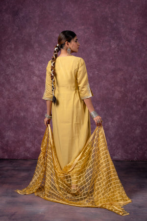 Color_Mustard