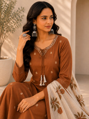 Color_Brown