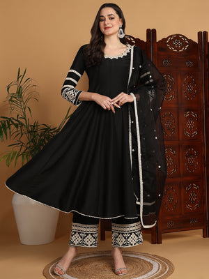 Color_Black